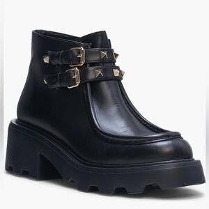 New in Box Valentino Garavani Rockstud Paraboot 40